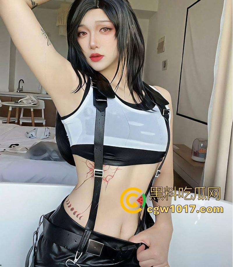 外网极品cos福利鸡【MLshian】最新自慰视频曝光,极致可爱的二次元女神,捏乳抠逼跳蛋自慰,潮喷浪叫刺激无比!-1