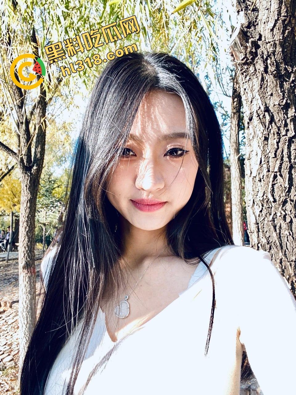 极品嫂嫂偷情到一半慌了神,大哥快回家死命催我加速,嫂子急到阴道猛夹只为让我快点射了完事!-4