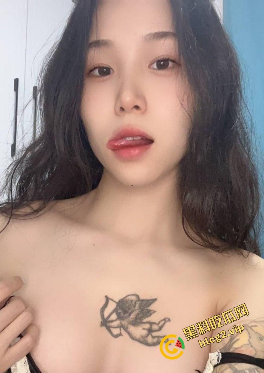 推特反差网红美少女唏唏定制私拍曝光!高颜值刺青女神极致性感魅惑!-5