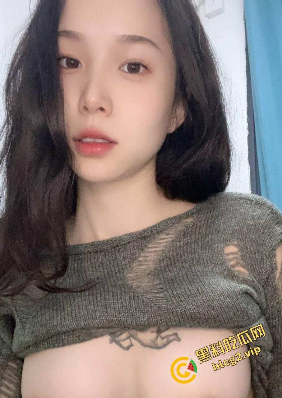 推特反差网红美少女唏唏定制私拍曝光!高颜值刺青女神极致性感魅惑!-7