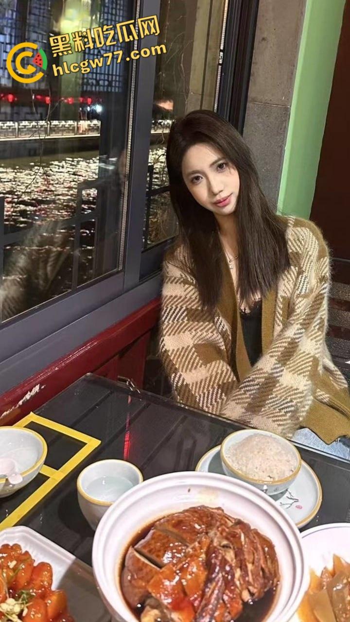 吉林大学舞蹈生【刘雪】修长身材和优雅气质，被男朋友调教成淫荡母狗 ！-3