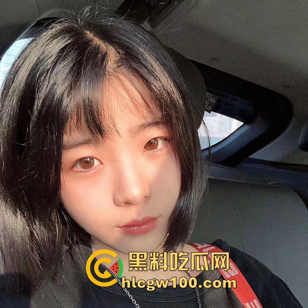 四川绵阳骚货【姜文文】分手后仍约炮 前女友成专属炮友 每天自慰两次高潮还跪舔鸡巴求草!-1