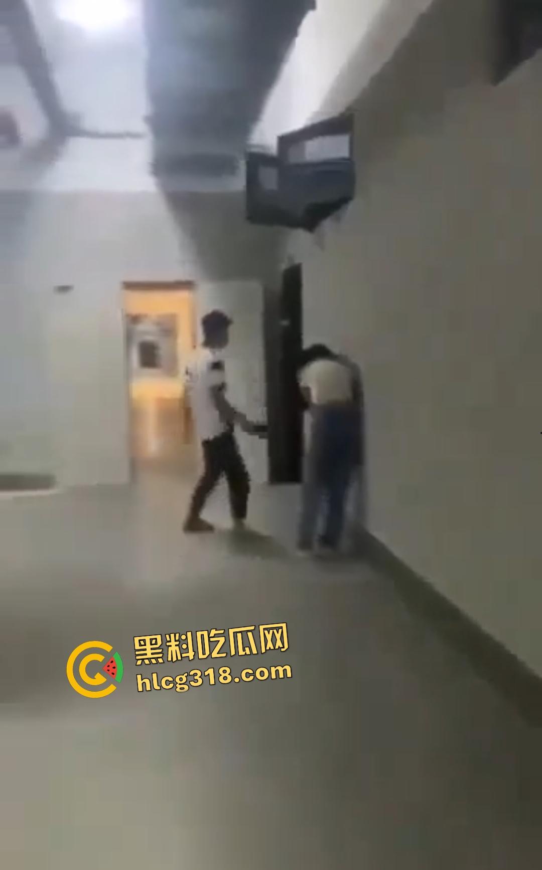 华侨城桔子酒店女子穿最爱的JK跳楼自杀悲剧!原因竟是女友遭男友暴打次日绝望坠楼!-1